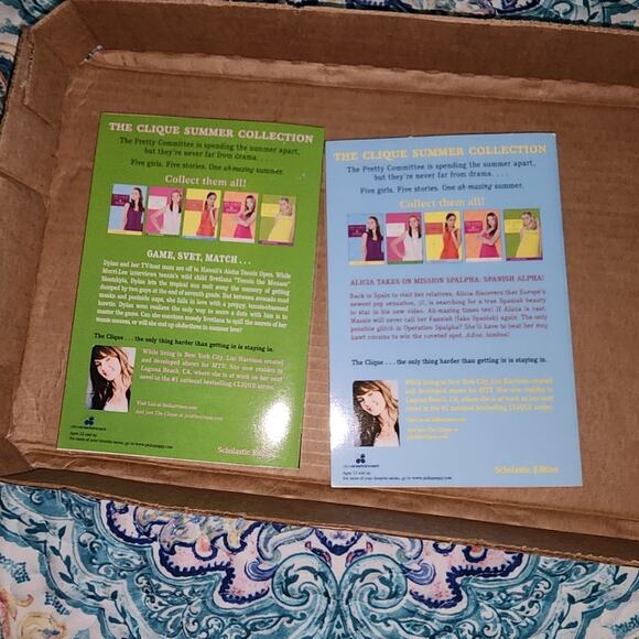 ALLOY EUC 2 BOOKS BY LISI HARRISON.  THE CLIQUE SUMMER COLLECTION - Picture 4 of 4